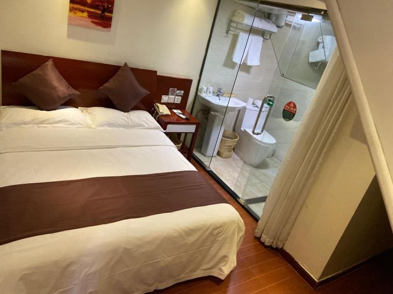 Greentree Inn Shanghai Songjiang University City New Songjiang Road Express Hotel Esterno foto