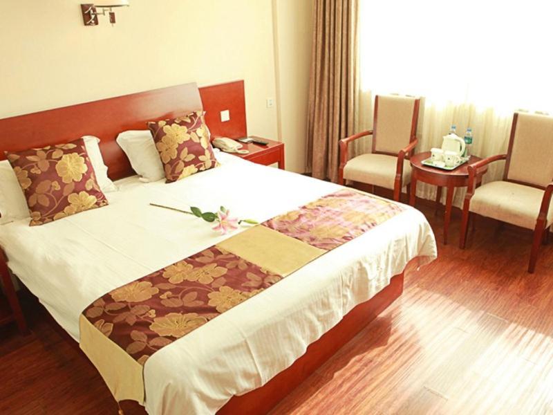 Greentree Inn Shanghai Songjiang University City New Songjiang Road Express Hotel Esterno foto