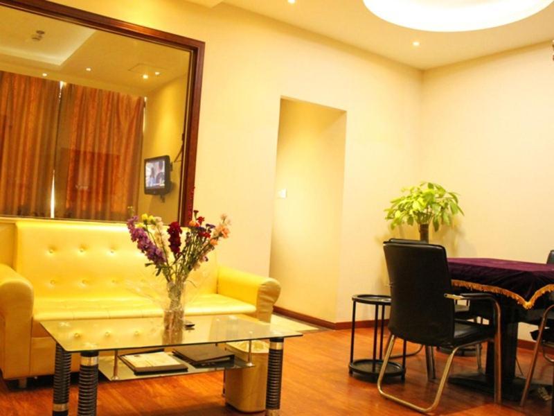 Greentree Inn Shanghai Songjiang University City New Songjiang Road Express Hotel Esterno foto