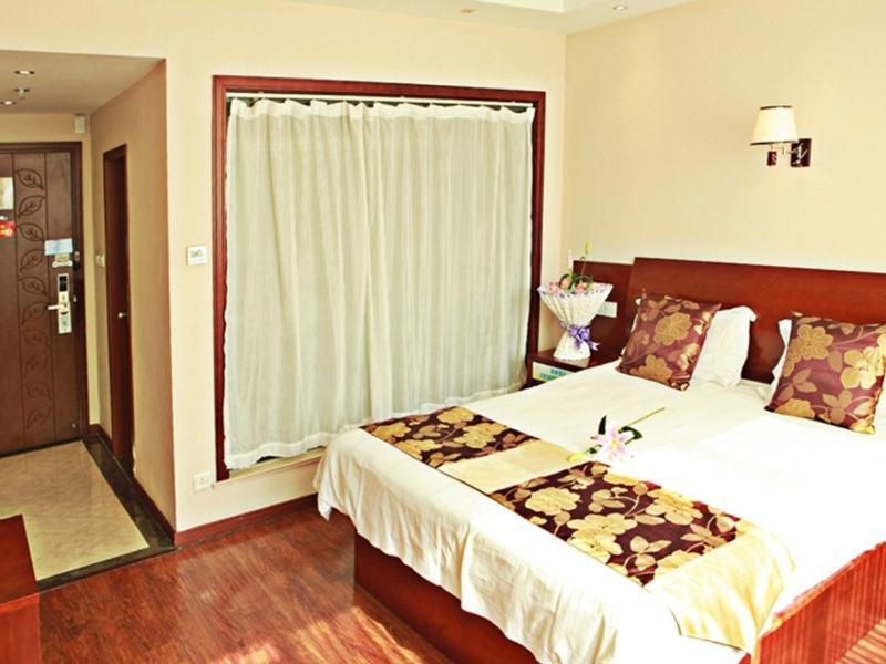 Greentree Inn Shanghai Songjiang University City New Songjiang Road Express Hotel Esterno foto