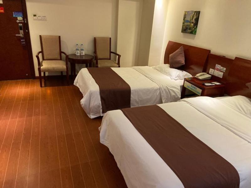 Greentree Inn Shanghai Songjiang University City New Songjiang Road Express Hotel Esterno foto