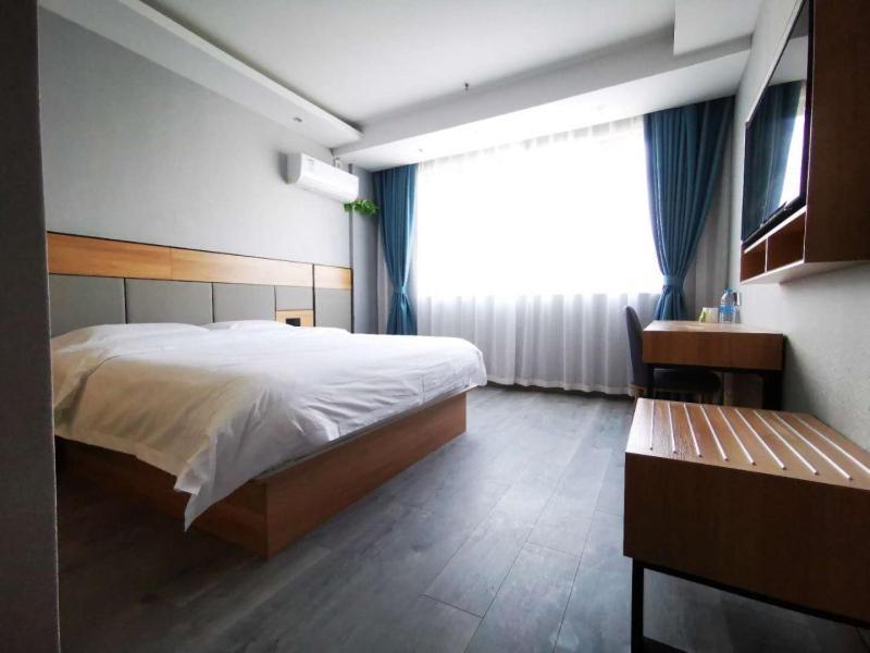 Greentree Inn Shanghai Songjiang University City New Songjiang Road Express Hotel Esterno foto