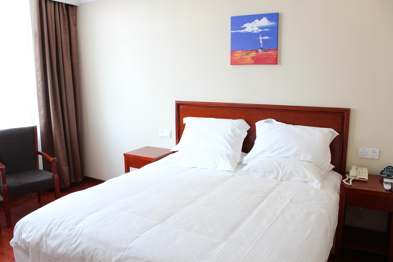 Greentree Inn Shanghai Songjiang University City New Songjiang Road Express Hotel Esterno foto