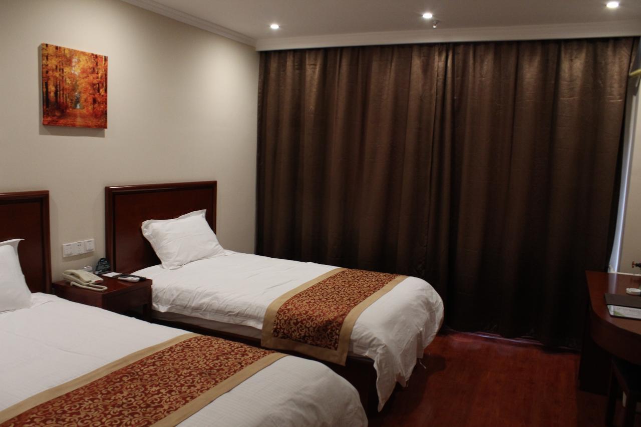 Greentree Inn Shanghai Songjiang University City New Songjiang Road Express Hotel Esterno foto