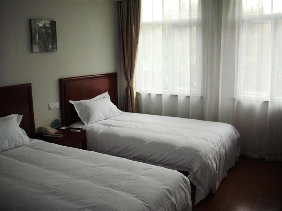 Greentree Inn Shanghai Songjiang University City New Songjiang Road Express Hotel Esterno foto