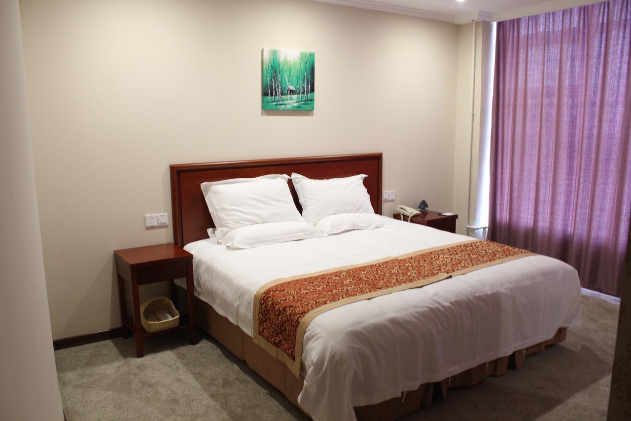 Greentree Inn Shanghai Songjiang University City New Songjiang Road Express Hotel Esterno foto