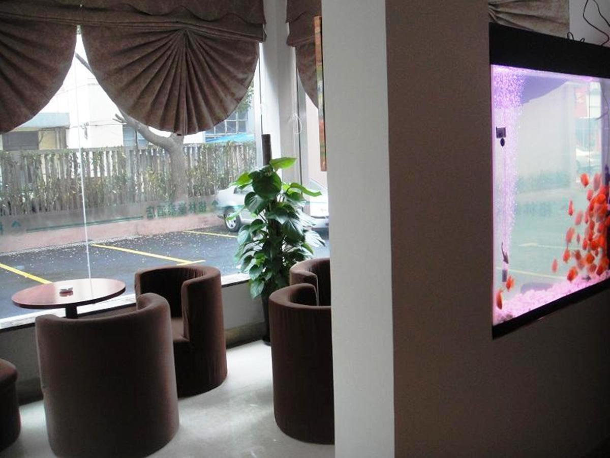 Greentree Inn Shanghai Songjiang University City New Songjiang Road Express Hotel Esterno foto