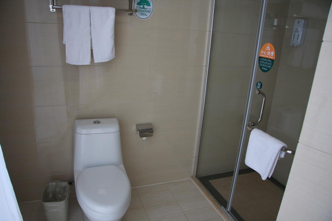 Greentree Inn Shanghai Songjiang University City New Songjiang Road Express Hotel Esterno foto